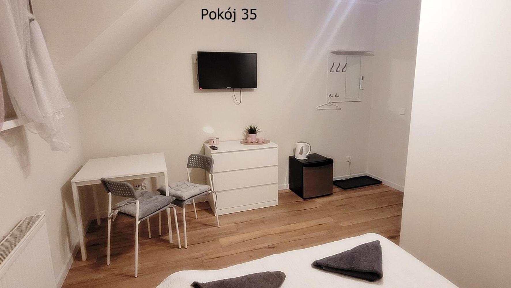 Bed and Breakfast Pod Debem Krynica Morska Exterior foto
