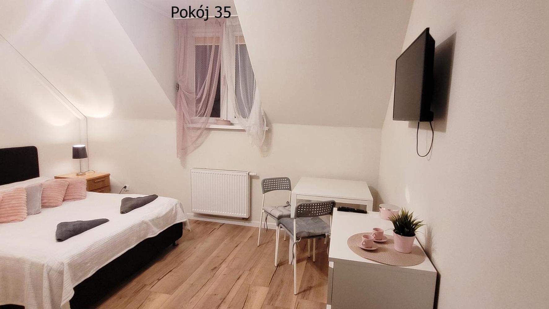 Bed and Breakfast Pod Debem Krynica Morska Exterior foto